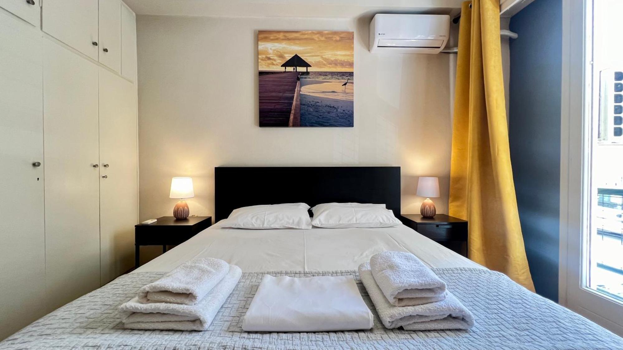 Modern & Cozy 51Sqm Apt In Thisseio أثينا المظهر الخارجي الصورة